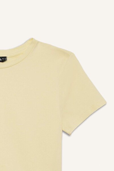 DeFacto Coool Fitted Crew Neck Basic Plain Short Sleeve T-Shirt Z8790Az25Sm