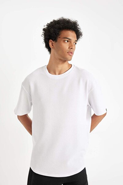 DeFacto Boxy Fit Rundhalsausschnitt Kurzarm Basic Plain Waffel Weißes T-Shirt B4443AX25SP