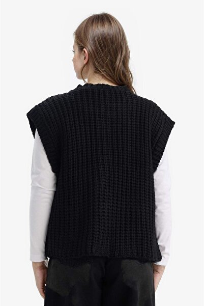 DeFacto Girl's Crew Neck Buttoned Sweater G1625A825Au