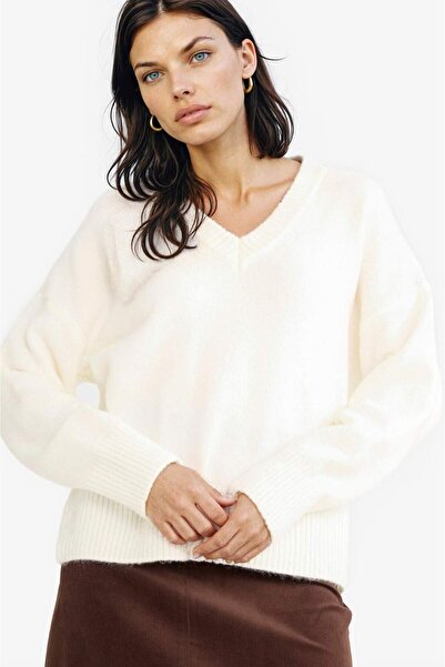 DeFacto Oversize Wide Fit V-Neck Knitwear Sweater G2957Ax25Au