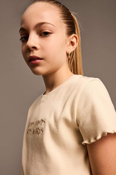 DeFacto Dívčí Slim Fit Slim Fit Crew Neck Potištěná žebrovaná košilka Tričko s krátkým rukávem B6689A824SM