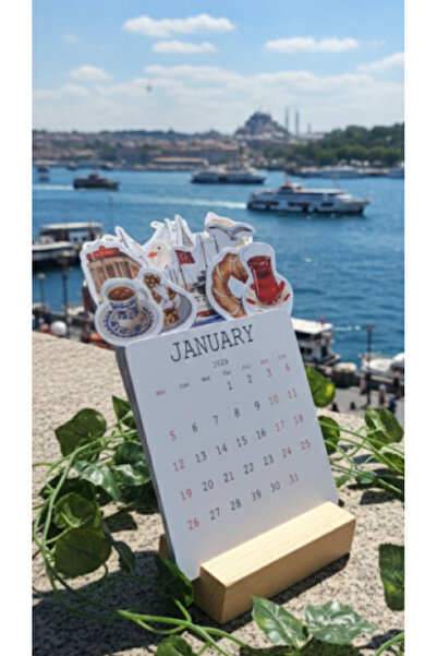 Handeto Kraft İstanbul Temalı İngilizce Takvim 2026 Takvim Ahşap Ayaklı Özel Tasarım Takvim Masa Takvimi Yılbaşı