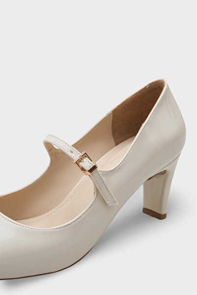 Capone Outfitters Melody Pointed Toe Mid-Heeled Patent Leather Look Women's Shoes