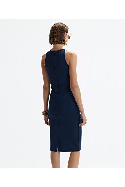 Yargıcı Bisiklet Yaka Kolsuz Triko Elbise