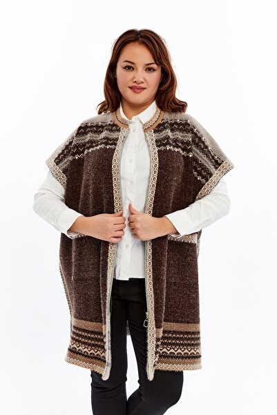 Laden Knitwear Women's Plus Size Bearded Poncho Bat Sleeve Winter Woolen Very Thick Oversized Mom Cardigan