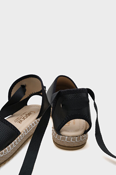 Capone Outfitters Brianna Thick Sole Ankle Strap Women's Espadrille