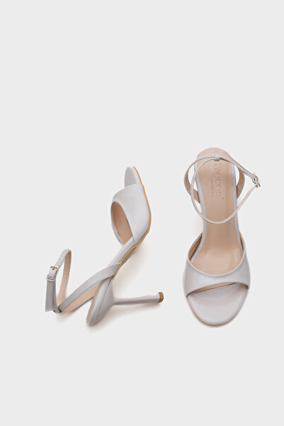 Capone Outfitters Elisa Round Toe Ankle Strap High Heel Women's Sandals