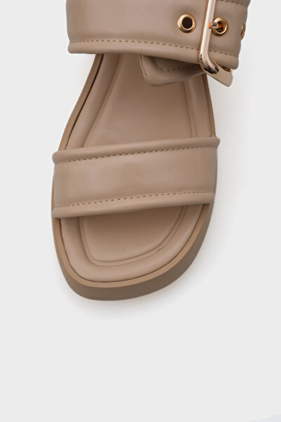 Capone Outfitters Merry Wedge Heeled Double Banded Buckle Women's Comfort Slippers