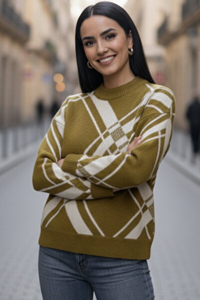 VEGENZE Women's Khaki Geometric Patterned Crew Neck Winter Knitwear