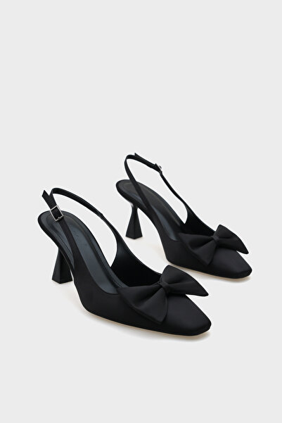 Capone Outfitters Pam Blunt Pointed Toe Bow Open Back Satin Women's Shoes