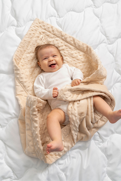 Bebella Quilted Chickpea Baby Swaddle Blanket – Double Sided Seasonal / Newborn Hospital Outlet 80X90Cm