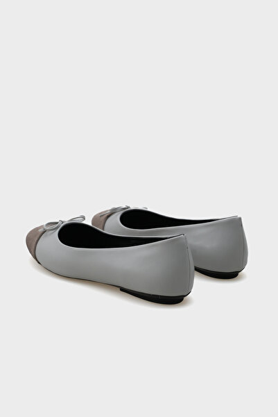 Capone Outfitters Becky Women's Suede Toe Babet