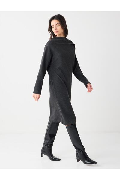 Jimmy Key Πλεκτό φόρεμα με ανθρακί γιακά με απαλή υφή