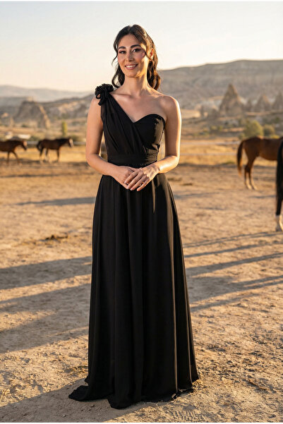 berissima bride Kalp Yaka Çiçek Detaylı Şifon Tek Omuz Nikah & Dış Çekim Elbi...