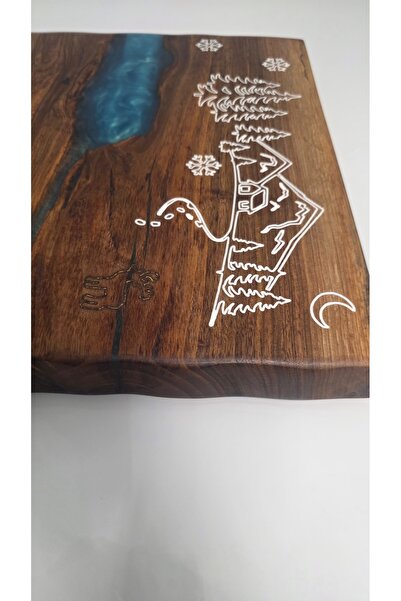 Finecraft Walnut wood chopping board "Winter's Tale"