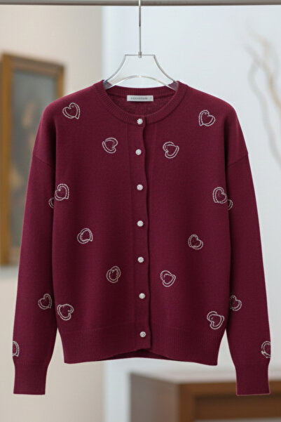 AYMELEK Women's Knitwear Cardigan Soft Crew Neck Heart Button Sweater