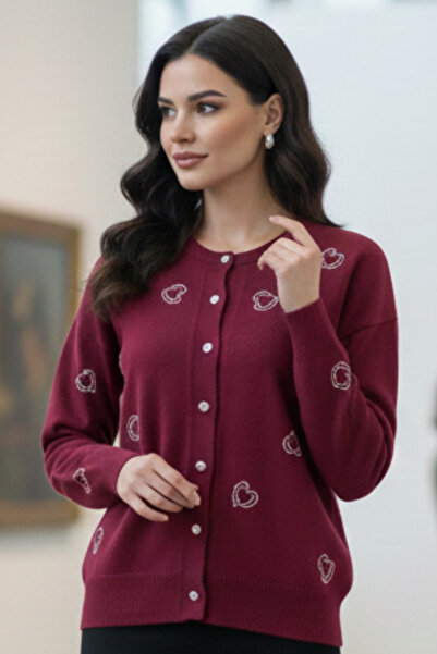 AYMELEK Women's Knitwear Cardigan Soft Crew Neck Heart Button Sweater