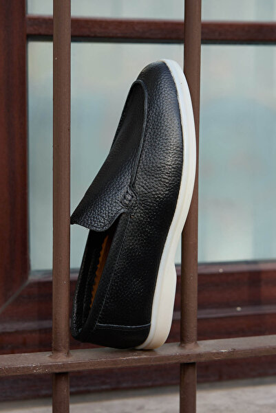 Vantaggio Loop Чорні 100% натуральні шкіряні чоловічі мокасини