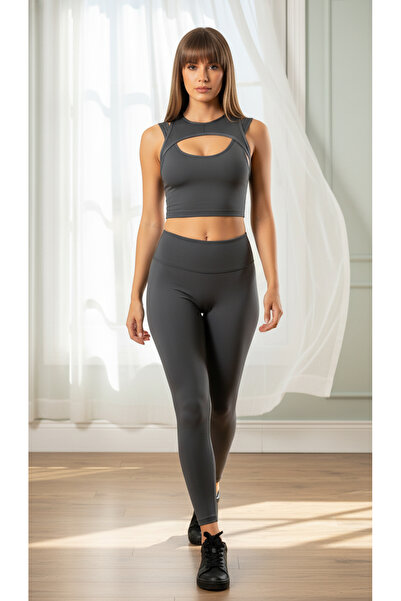 ACTRİS Asymmetric Cut-Out Neck Detail Diver Fabric Padded Crop Bustier Bluse T-Shirt Body