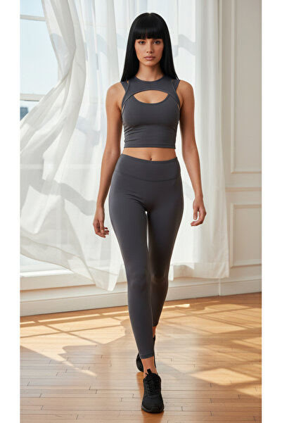 ACTRİS Asymmetric Cut-Out Neck Detail Diver Fabric Padded Crop Bustier Bluse T-Shirt Body