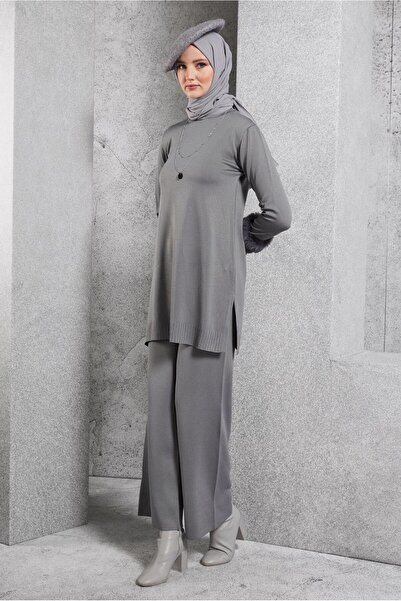 Alvina Tri-Kot Suit with Fur Detail Pants 44950