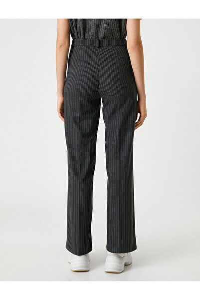 Koton Základní látkové kalhoty s rovnými nohama zapínání na zip