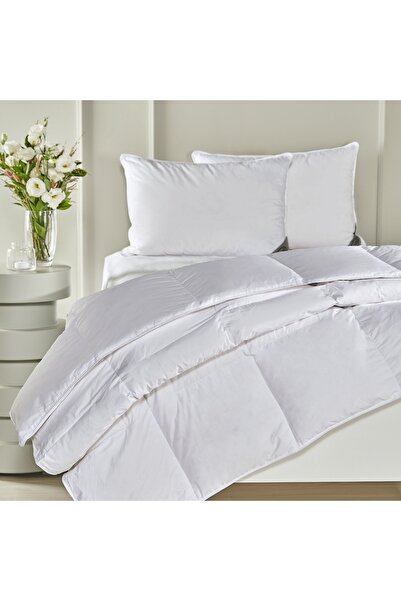 Linens Elegance Goose Feather Double Quilt