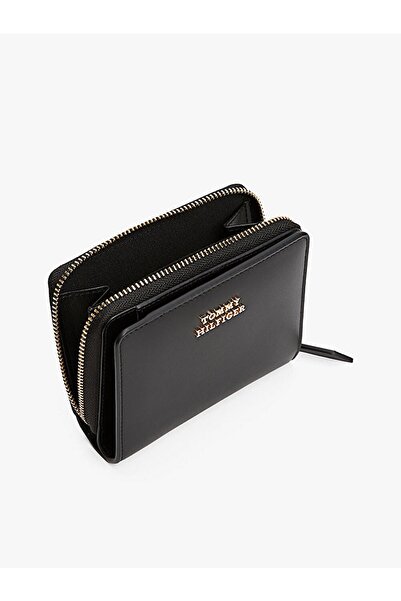 Tommy Hilfiger Women's Logo Embossed Extra Card Compartment Zippered 100% Leather Black Wallet Aw0Aw17499-Bds