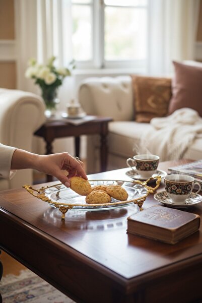 ROY KING Royking Ayaklı Oval Sunum Tabağı 43x36x23x5cm CRG160