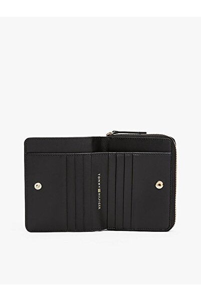 Tommy Hilfiger Women's Logo Embossed Extra Card Compartment Zippered 100% Leather Black Wallet Aw0Aw17499-Bds