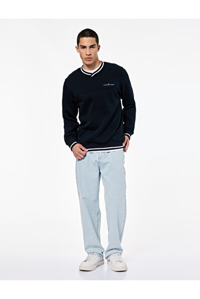 Koton Φούτερ με μακρύ μανίκι κανονικής εφαρμογής με λεπτομέρεια ρίγες και λαι...