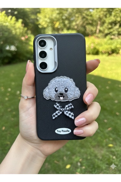 MustCase حافظة سامسونج جالاكسي إس 23 إف إي حافظة سوداء مطرزة بتصميم توي بودل - موديل فاخر بتفاصيل فيونكة