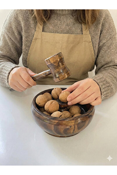 Beyaz Atölyem Dark Color Wood Hazelnut and Walnut Cracker