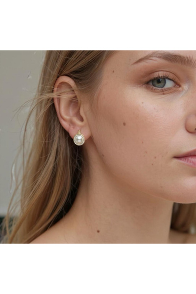 Moissanite Cercei întâlnește Pearl