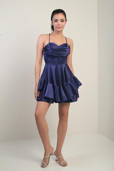 By Saygı Γυναικείο κοντό φόρεμα με λουράκι με λουράκι πίσω και εσώρουχο με σατέν επένδυση