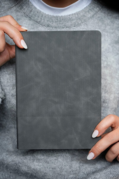 Victoria's Journals Smyth Stripes A5 Flexible Cover Vegan Leather Notebook – 192 Pages, 80g Ivory Paper, Colored Edge