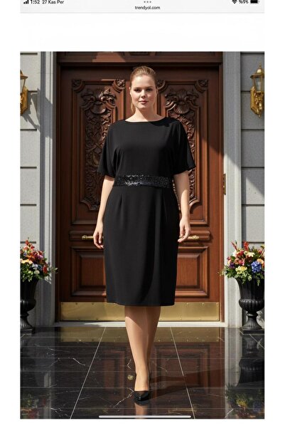 Nidya Moda Kadın Lacivert Sırt V Pullu Payetli Kemer Abiye Elbise 4020PL