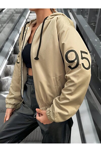 Quen Women's Short Coat