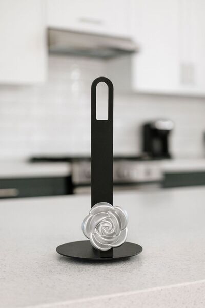VENON Black Matte Silver Flowered Metal Towel Napkin Holder - Paper Towel Holder - Tabletop Napkin Holder Roll Towel Holder
