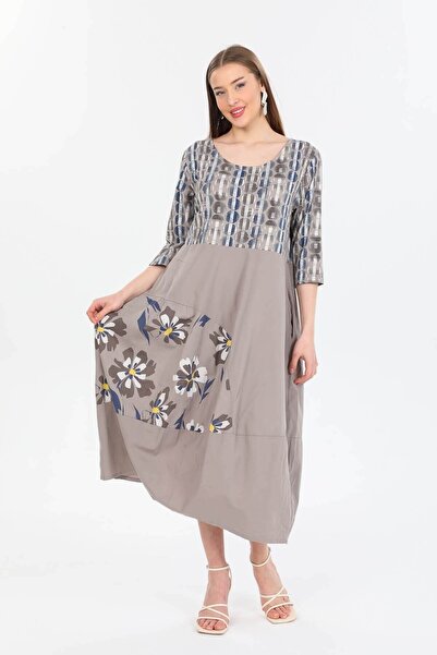 della moor Φαρδύ φόρεμα με ιταλικό λουλουδάτο σχέδιο βιζόν