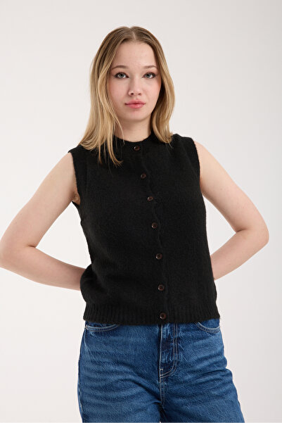 İLKCET MODA Sleeveless Buttoned Black Thick Knit Cardigan