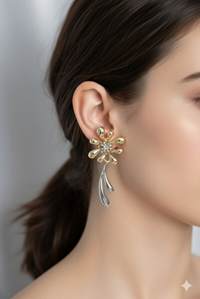 Serra إكسسوار مجوهرات أقراط نسائية موديل زهرة ذهبية فضية اللون