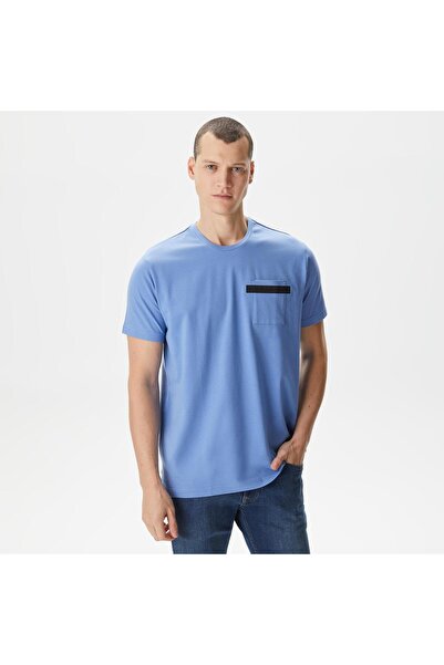 Nautica Men's Blue Standard Fit T-Shirt