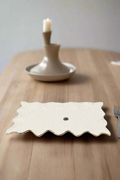 REDTAG Ivory Rectangle Metal Platter