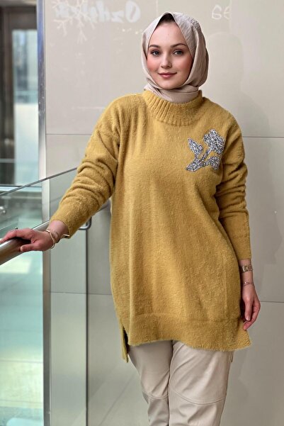 Nuss Zero Neckline Tulip Stone Embroidered Angora Tunic