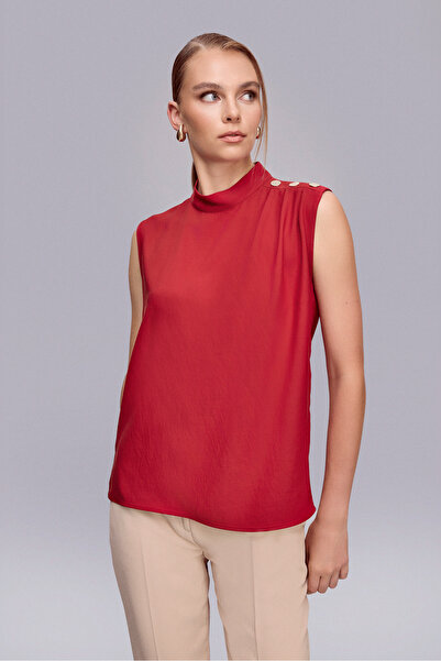 Naramaxx Omuzu Düğme Detaylı Kırmızı Bluz