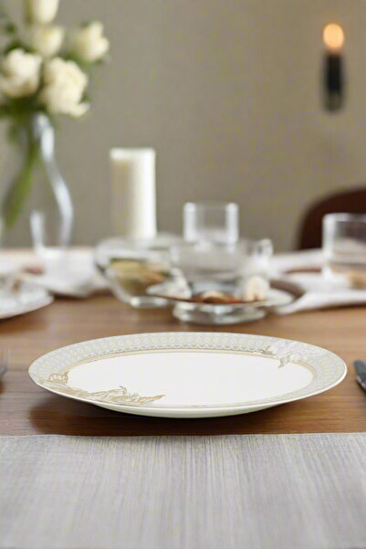 REDTAG White Floral Print Oval Plate