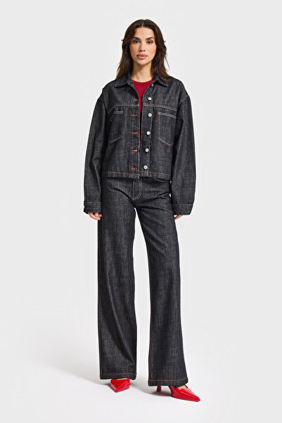 its basic Women's Dark Denim Color 7W5-51 Oversized 100% Cotton Denim Jacket