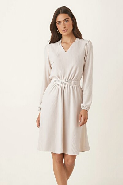 armonika Women's Cream Velvet V-Neck Elastic Waist Slim F Corded Fabric Flared Dress Arm-25K001049