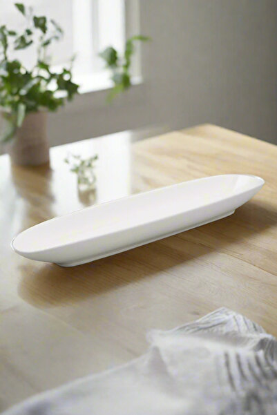 REDTAG White Porcelain Oval Dish